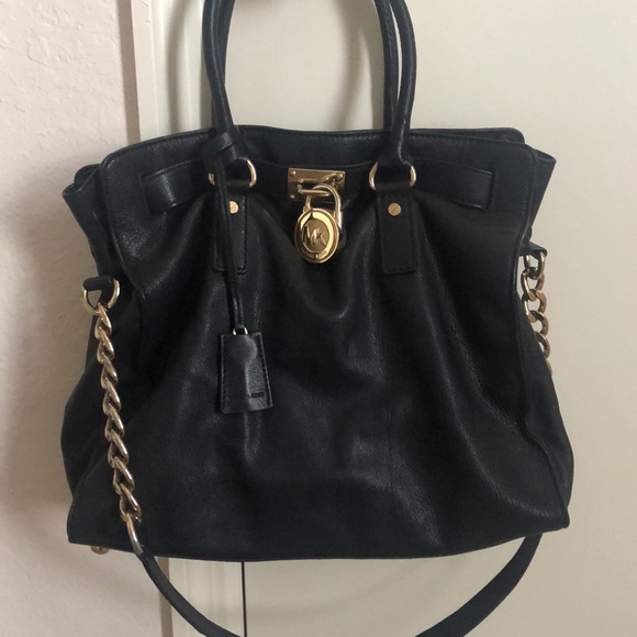 Michael Kors Handbags - Michael Kors purse Michael Kors Handbags - Michael Kors purse